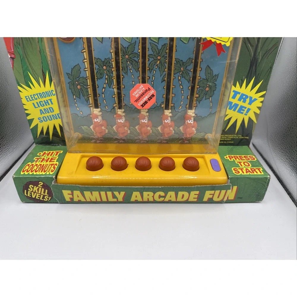 VTG 1991 Tiger Electronics Coconut Climbers Tabletop Arcade Game Untested NEW